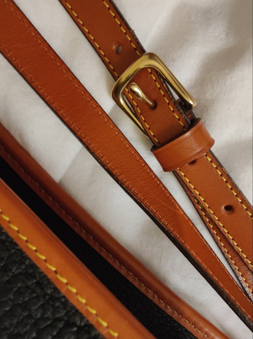 Vintage Dooney & Bourke Black Pebbled Leather Crossbody w/ Brass Duck medallion - Picture 14 of 15